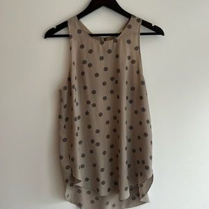 Aritzia beige tank up with pattern in size M